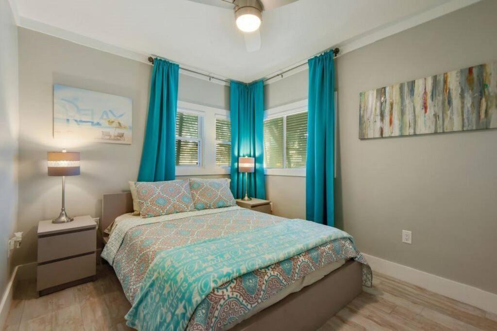 Shady Oaks Beach House With Beautiful Ocean Views! 걸프포트 외부 사진