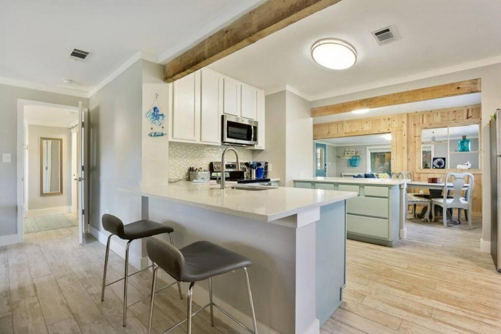 Shady Oaks Beach House With Beautiful Ocean Views! 걸프포트 외부 사진