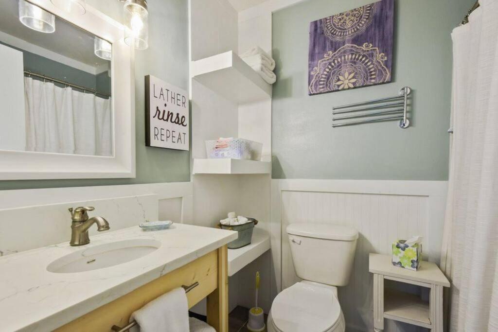 Shady Oaks Beach House With Beautiful Ocean Views! 걸프포트 외부 사진